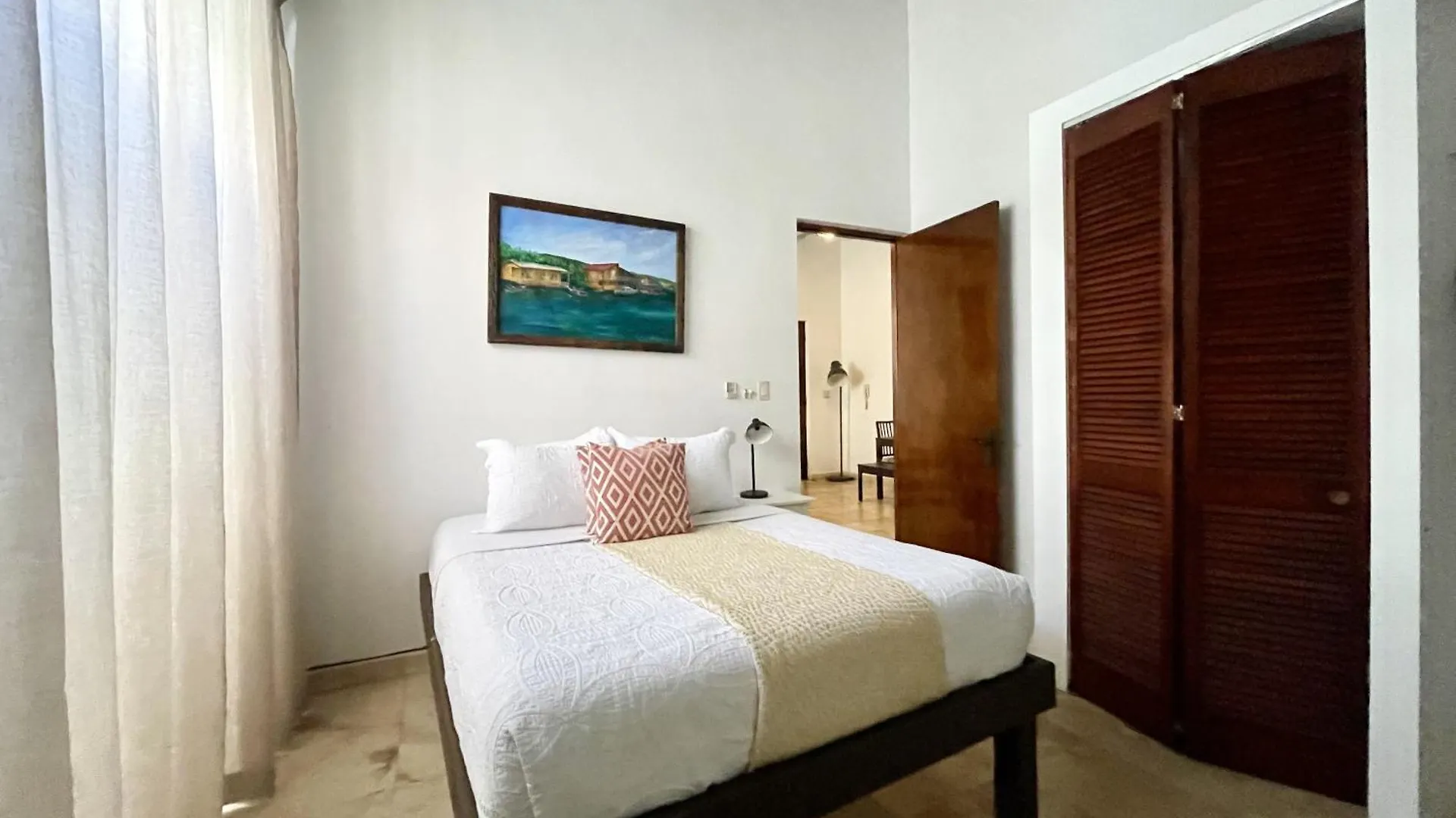 Old San Juan Rentals 0*,